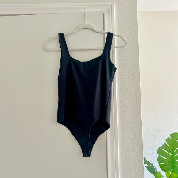 Abercrombie & Fitch Black Bodysuit - Picture 2 of 7